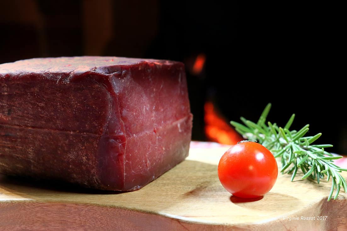 Vente en ligne de Viande de Boeuf Séchée entière, Mont Charvin de Savoie.